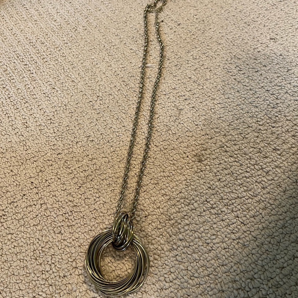 Costume jewelry gold necklace.